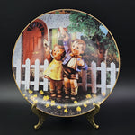 MJ Hummel "Come Back Soon" Little Companions Collectible Plate 1990 Danbury Mint 8.25"