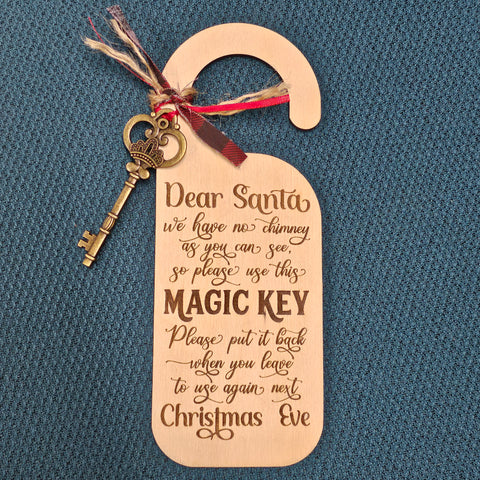 Santa's Key Wood with Misc. Metal Key Doorhanger